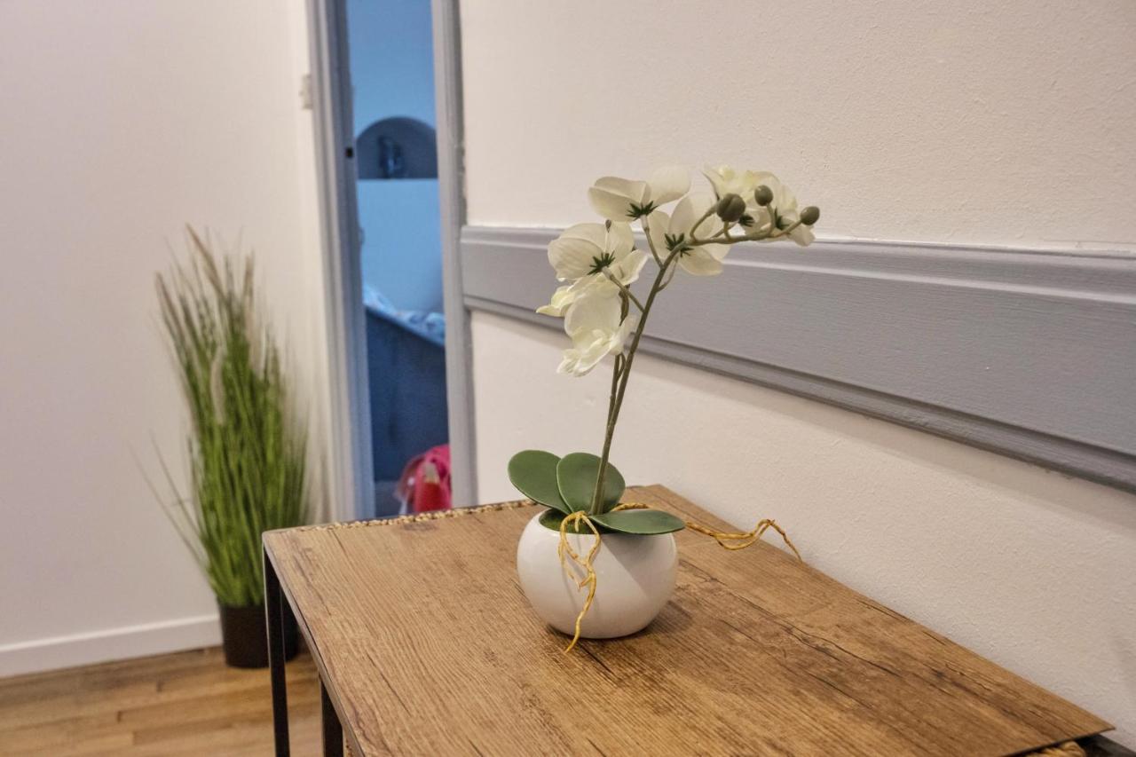 Apartamento ❂ Les Logis de la Trémoille ❂ Cozy ❂ Netflix ❂ Thouars Exterior foto